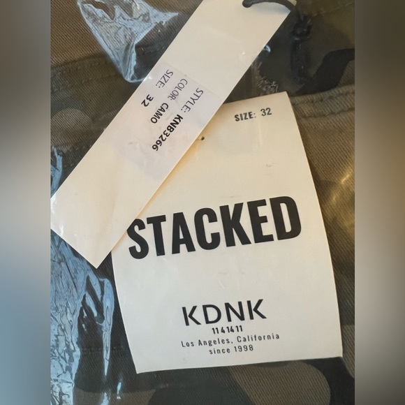 KNDK - Stacked Raw Pants - Color: Camo > Men’s Size: 32 - Picture 7 of 10